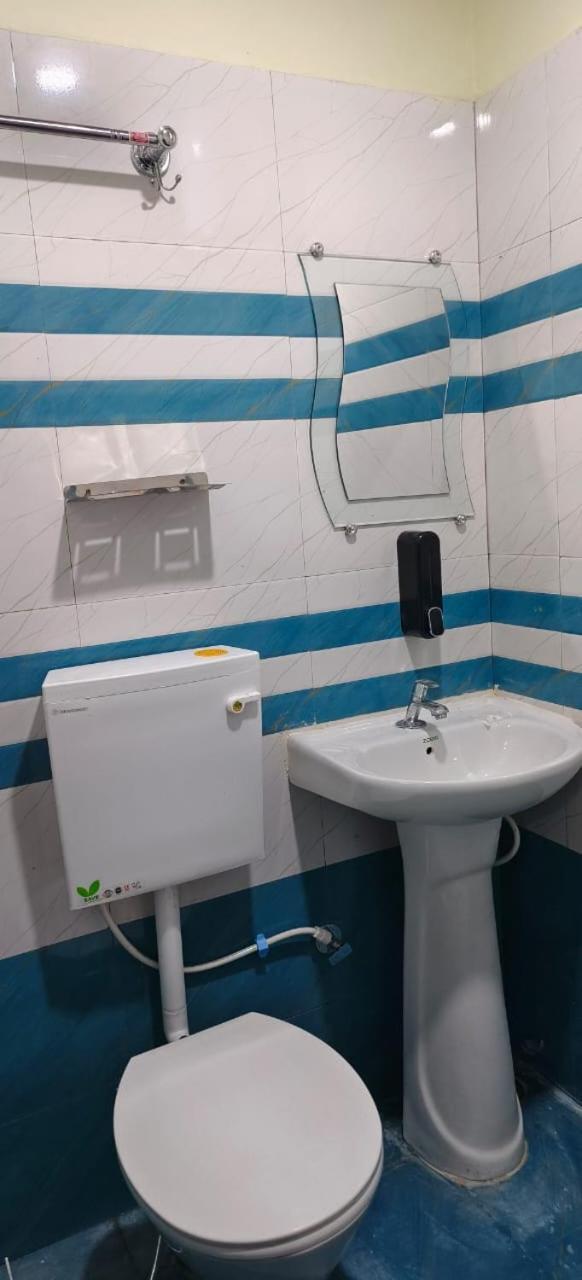 Hotel Shri Ram Bhavan Ayodhya Buitenkant foto